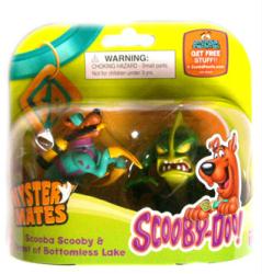 Scooby-Doo Mystery Mates Scooba Scooby/Beast of Bottomless Lake figure