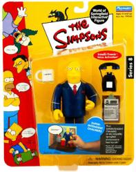 The Simpsons Series 8: Super-Intendent Chalmers figure (Playmates)