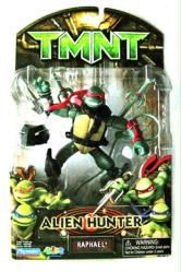Teenage Mutant Ninja Turtles: Alien Hunter Raphael action figure (Playmates/2007) Sealed on NM card