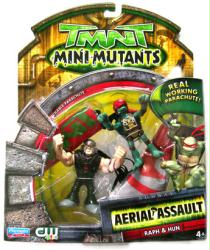 TMNT Mini Mutants [Aerial Assault] Raph & Hun action figures (Playmates/2008) Sealed/NM card