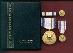 Army Distinguished Civilian Service Award medal cased set with mini, ribbon bar and lapel pin