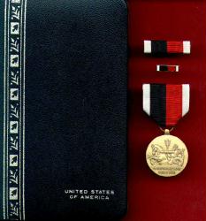 Marine Corps Occupation Service Medal in Case with ribbon bar and lp