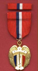 WWII Philippine Liberation medal with ribbon bar
