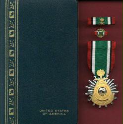 Saudi Desert Storm Lib. of Kuwait Medal in case-US Made