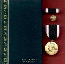 WWI Occupation Service Medal in Case with ribbon bar and lapel pin