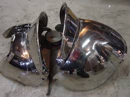 Joust Shoulders, shown with haute and grande garde